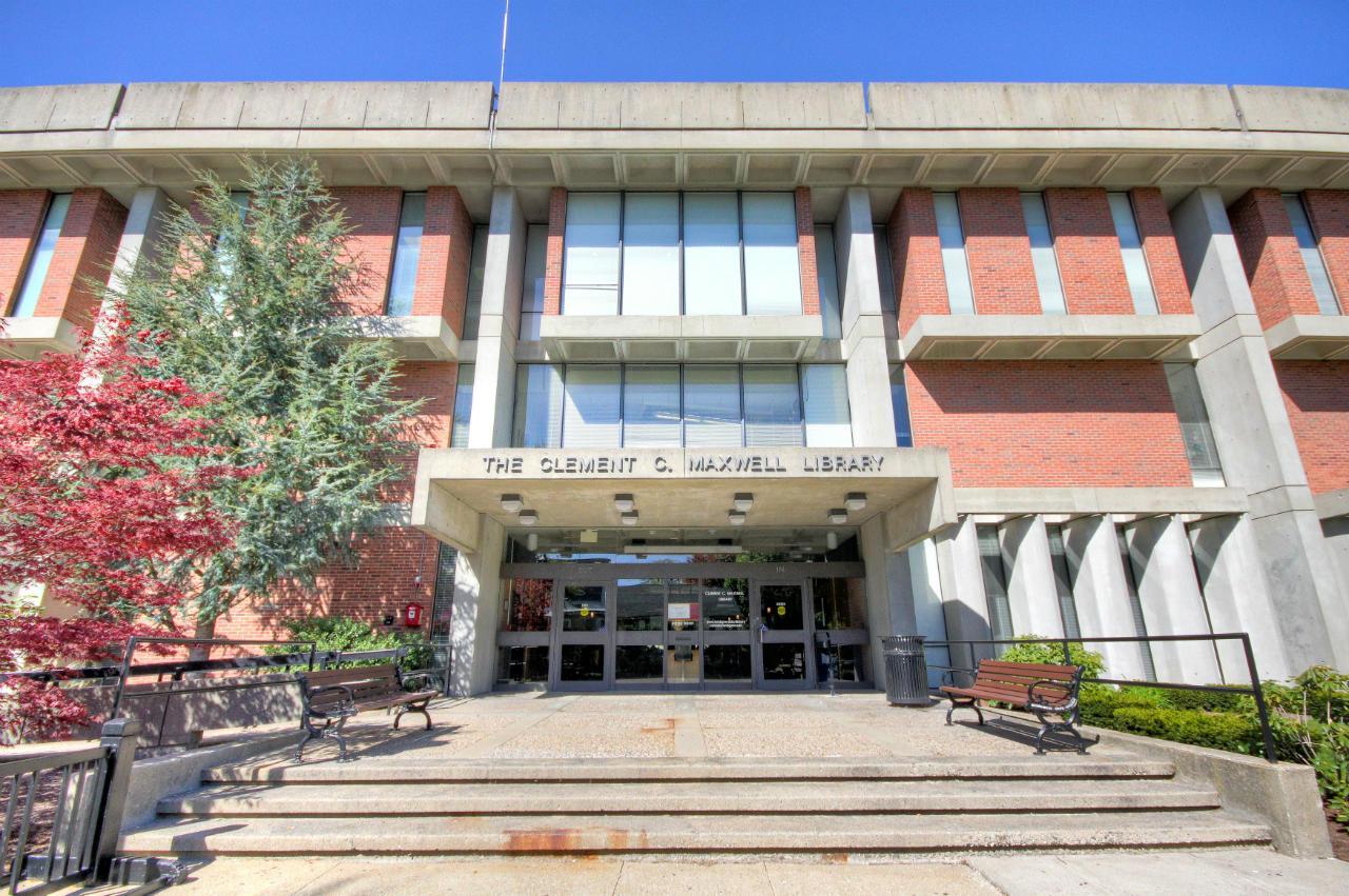The front entrance to the Maxwell Library